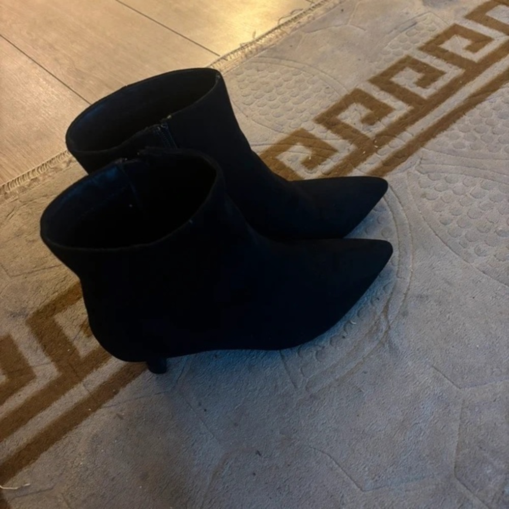 Chic Black Heeled Ankle Boots